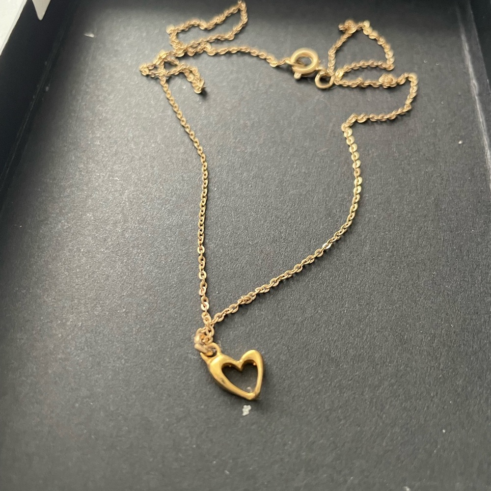Barneys New York Gold Heart Pendant Necklace